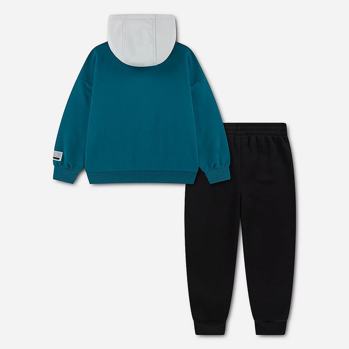 86P214 - Tute - Nike