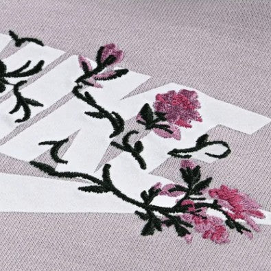 16N378 - Tute - Nike