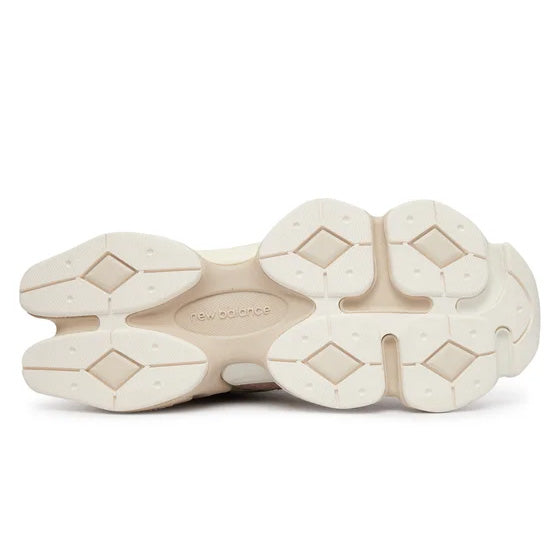U90608AP - Scarpe - New Balance