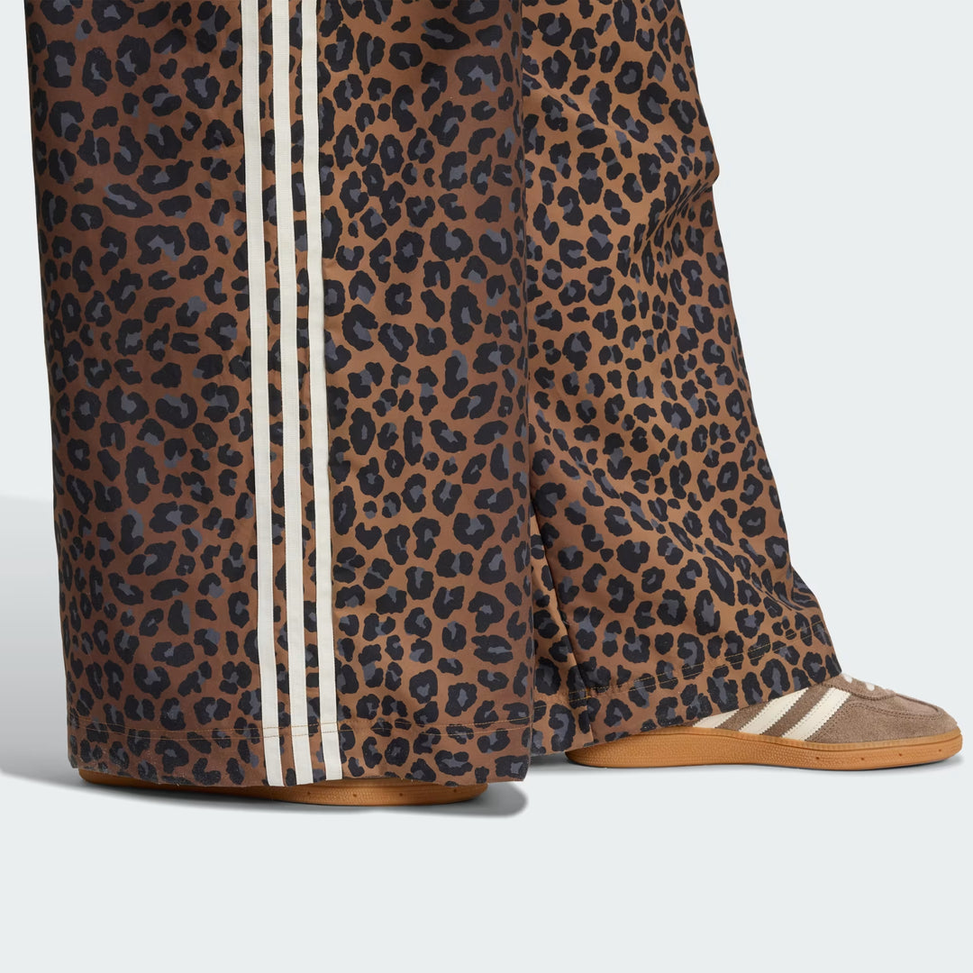PANTALONI DONNA ADIDAS ORIGINALS FIREBIRD OVERSIZED LEOPARD – JW7302