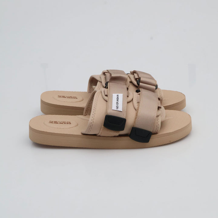 SLIPPERS N/A - Scarpe - NEVER/AGAIN