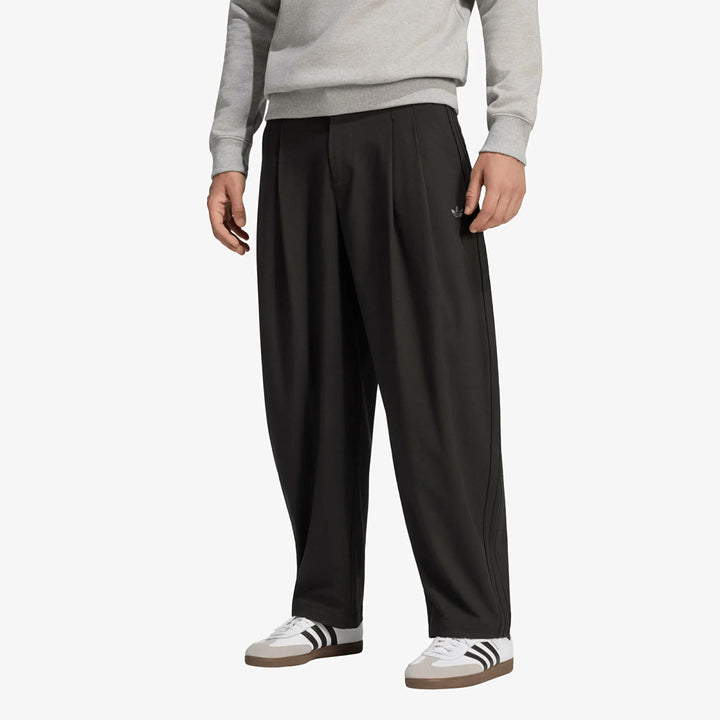 KW5682 - Pantaloni - Adidas