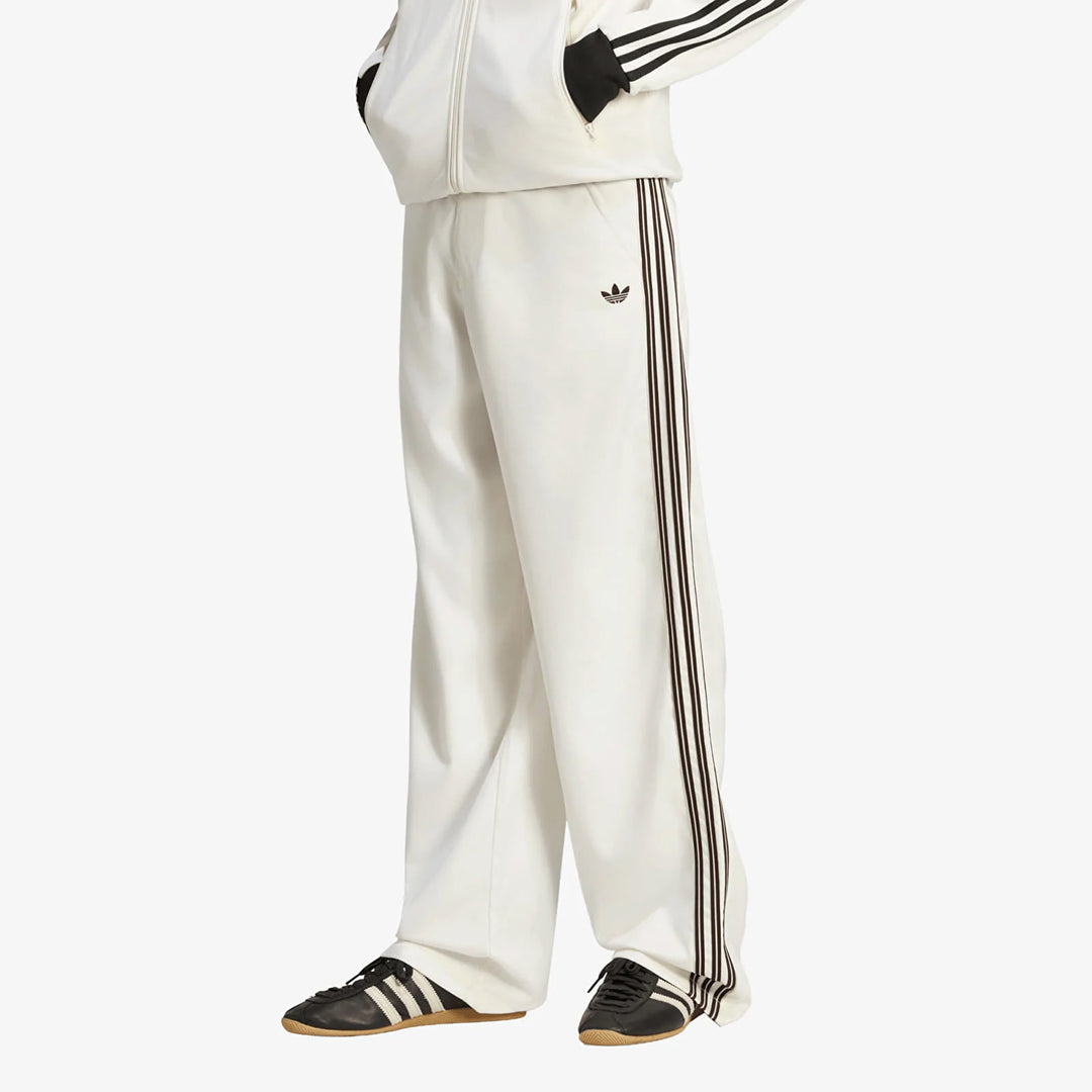 KW7987 - Pantaloni - Adidas