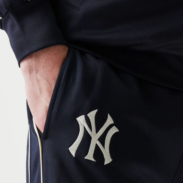 60771580 - Pantaloni - New Era