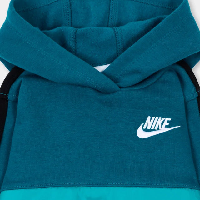 66P195 - Tute - Nike