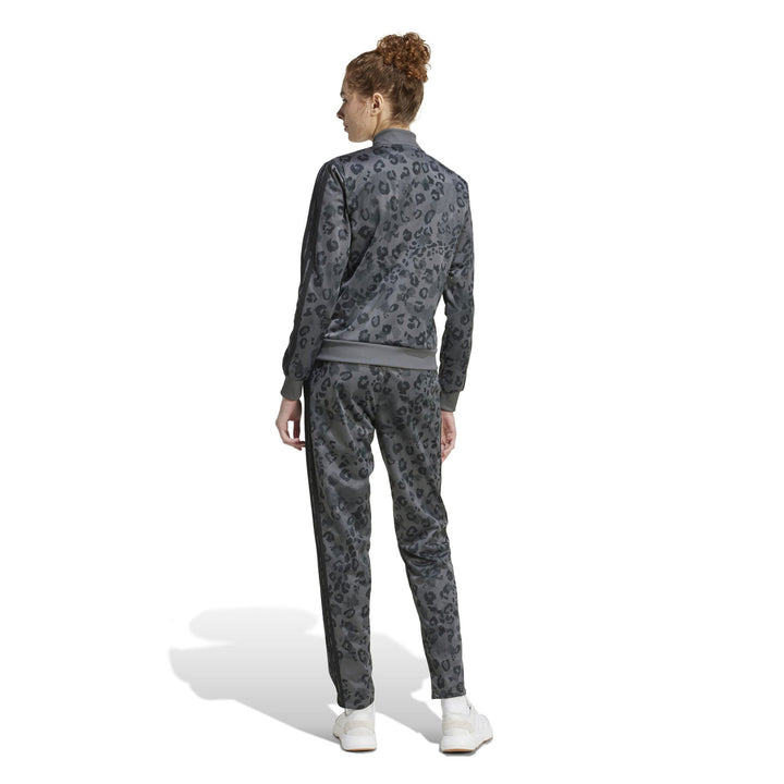 JW8762 - Tute - Adidas