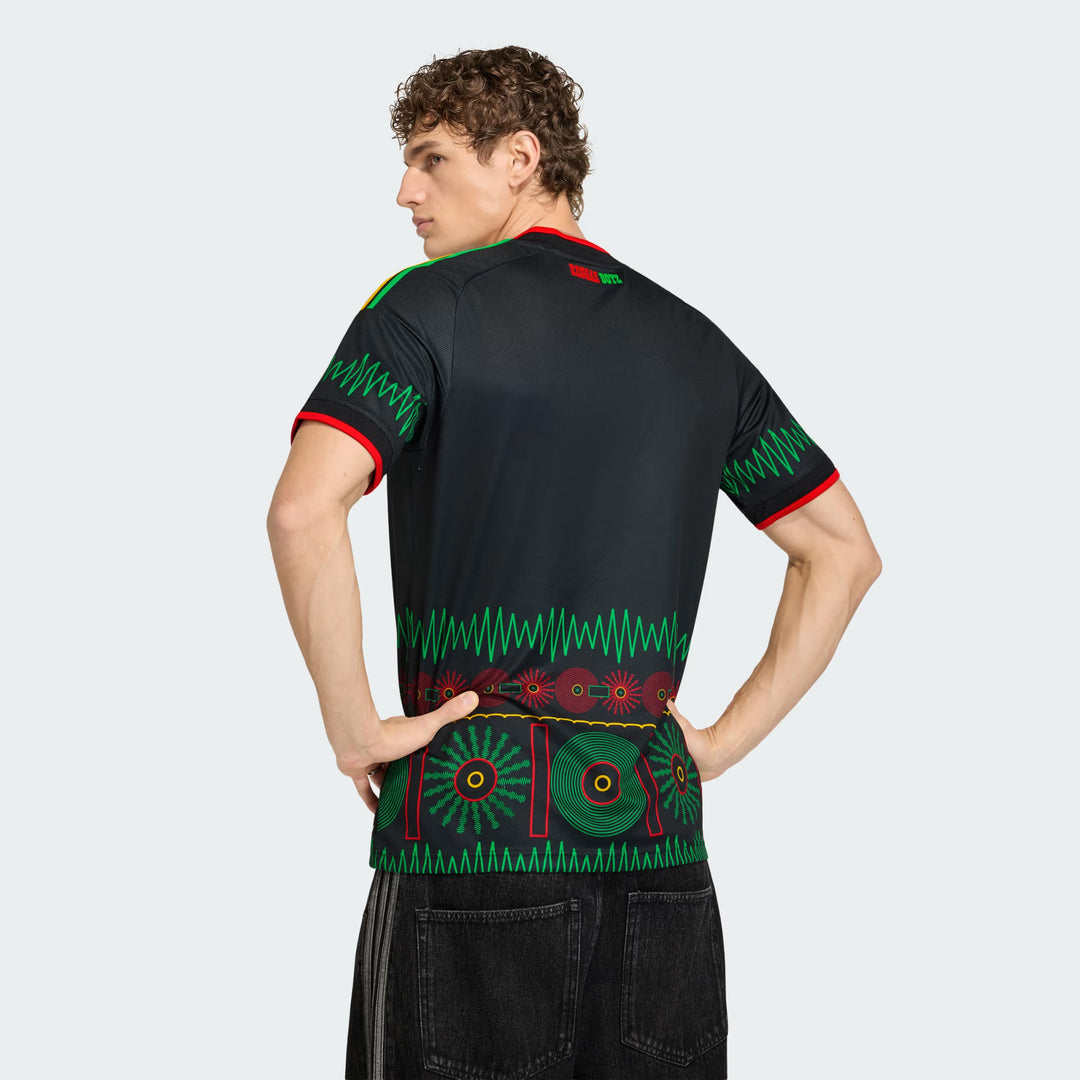 KD0957 - T-SHIRT - Adidas