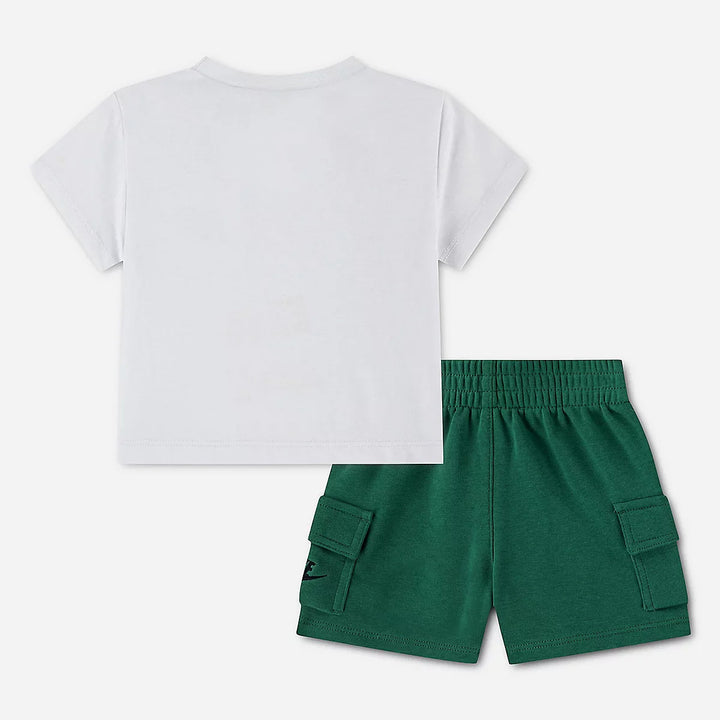 COMPLETO BIMBO NIKE T-SHIRT CON TASCHINO E SHORTS CARGO
