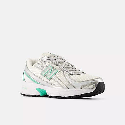 G7402H8 - Scarpe - New Balance
