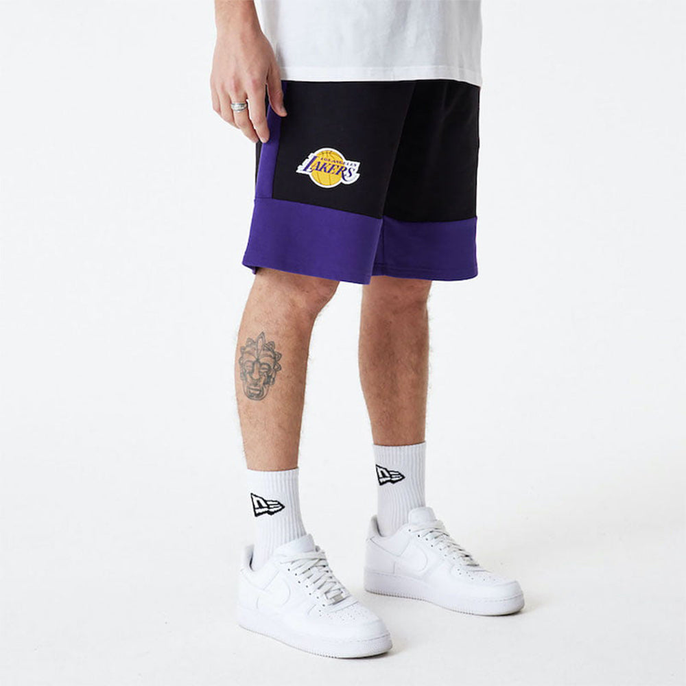 60416375 - Pantaloncini - New Era