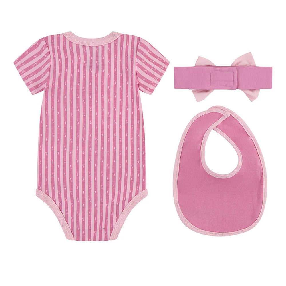 NN1101 - Completi - Nike