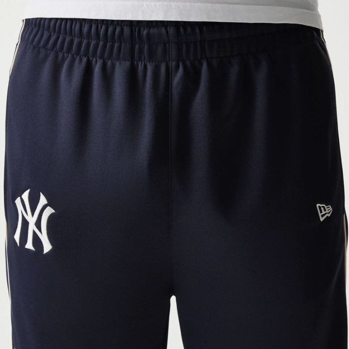 60771580 - Pantaloni - New Era