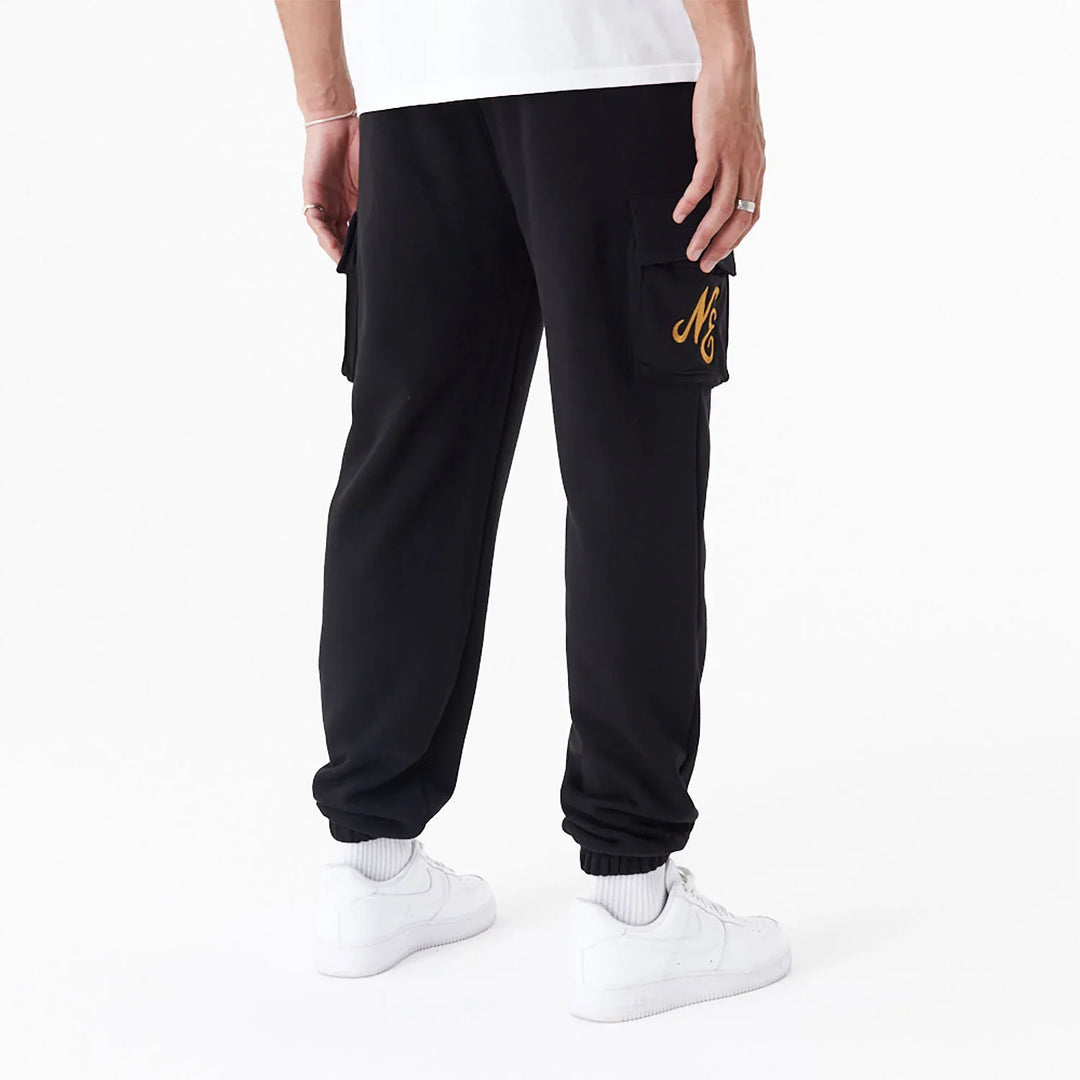60435397 - Pantaloni - New Era
