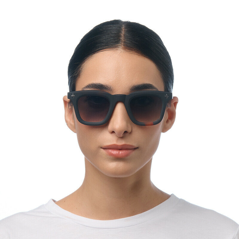 OCCHIALI DA SOLE UNISEX OKKIA MODELLO OK068