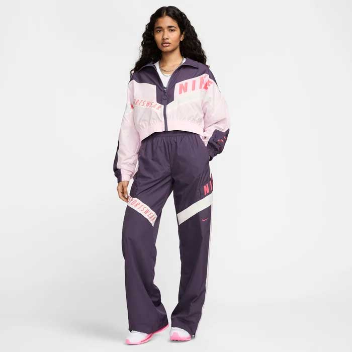 Bundle Nike Sportswear Donna – Giacca HF5956 & Pantalone coordinato HF5957