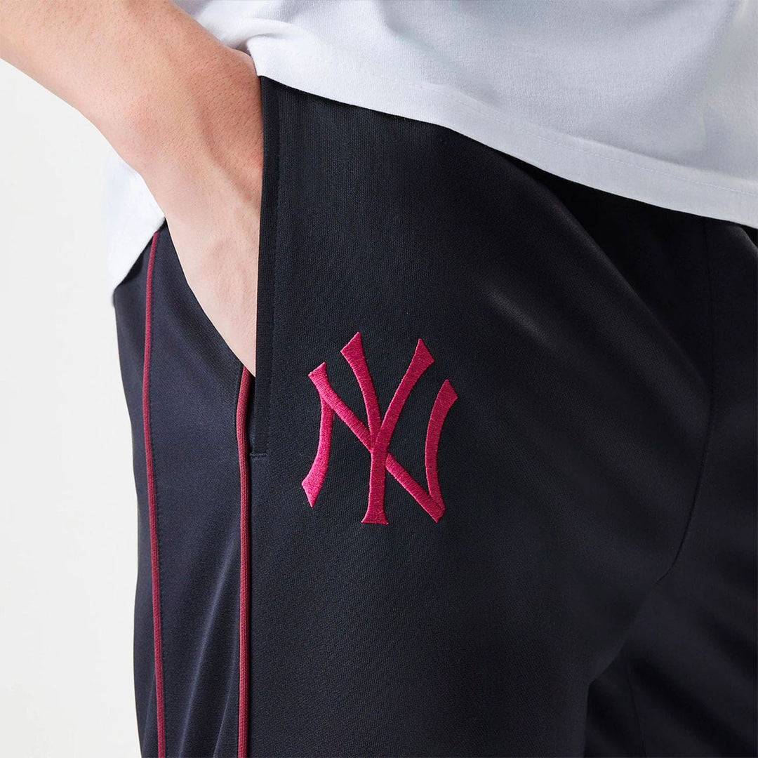 60684263 - Pantaloni - New Era