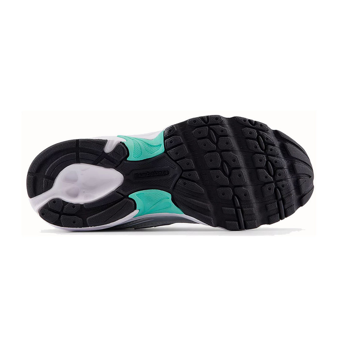 P7403T8 - Scarpe - New Balance