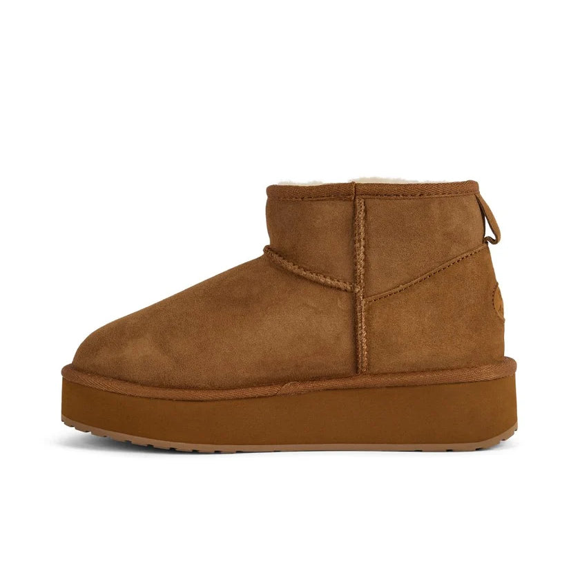 W13296 - Scarpe - Donna - EMU AUSTRALIA - Stivale - Stinger Micro - Vero Montone - Double Face - Marrone & Marrone Scuro - Comfort Termico - Abbigliamento Autunno/Inverno