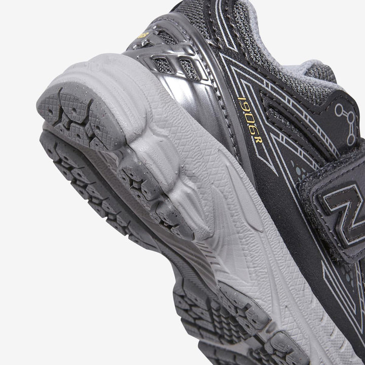 SNEAKERS NEONATO NEW BALANCE 1906 HOOK & LOOP SILVER