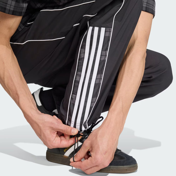 JV7733 - Pantaloni - Adidas