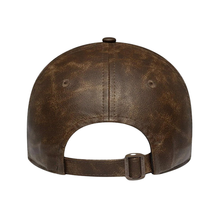 60758952 - Cappelli - New Era - 9TWENTY DONNA - NY YANKEES - EFFETTO PELLE MARRONE VINTAGE - Premium - Luxury Street