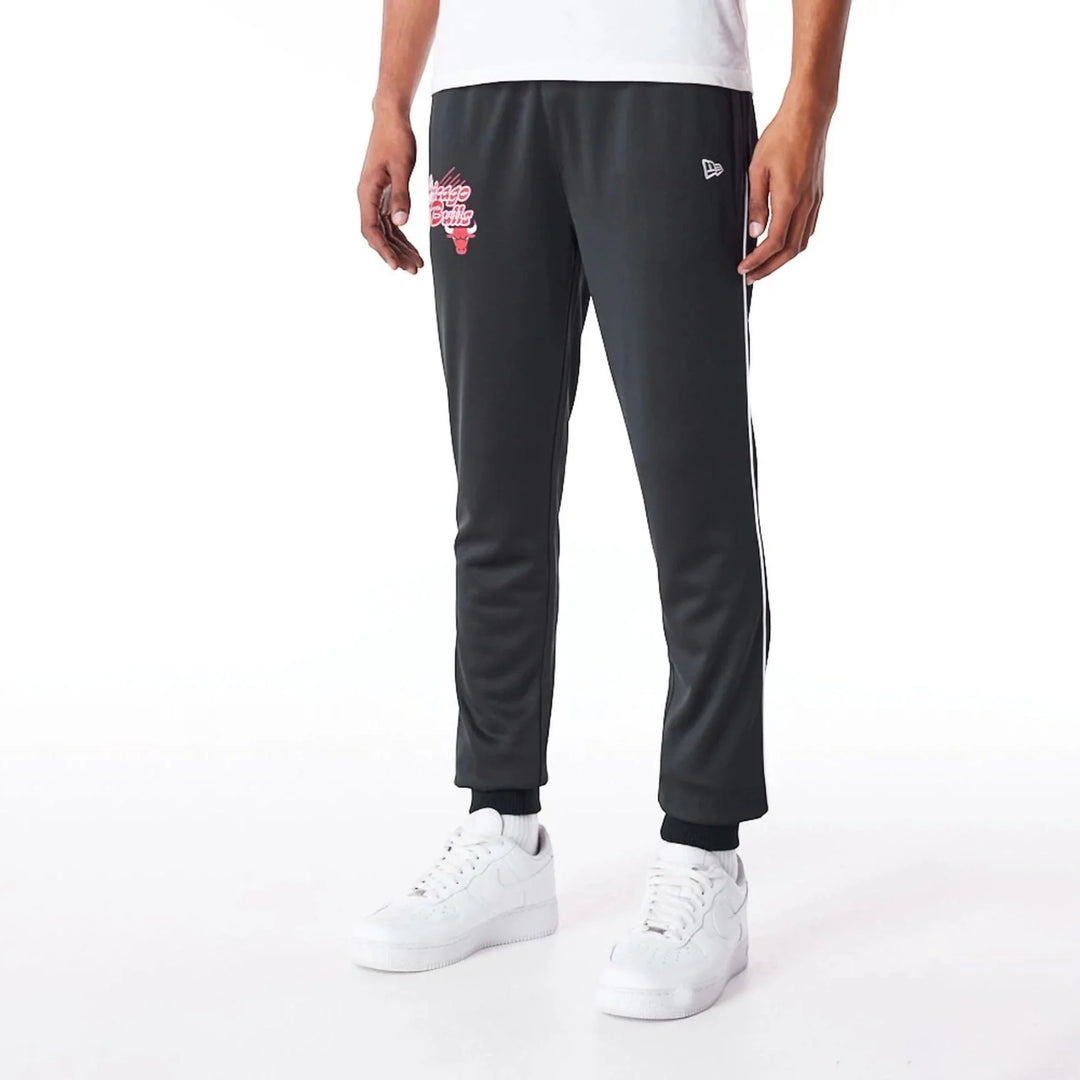 60564795 - Pantaloni - New Era