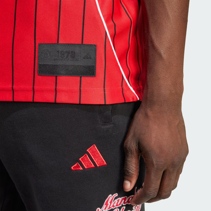 MAGLIA UOMO ADIDAS MANCHESTER UNITED FC BASEBALL JERSEY