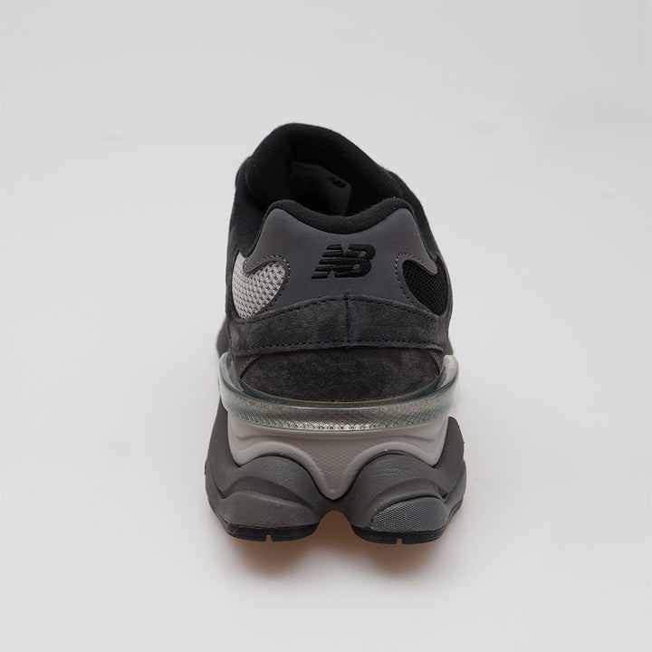 U9060BLK - Scarpe - New Balance