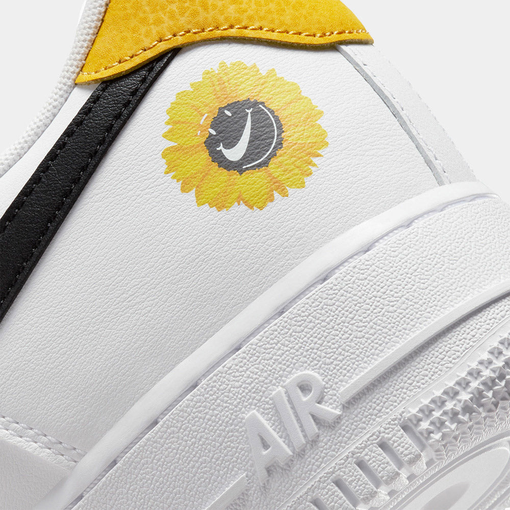 DM0118 - Shoes - Nike