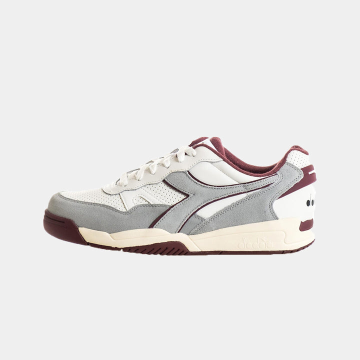501.179583 - Shoes - DIADORA
