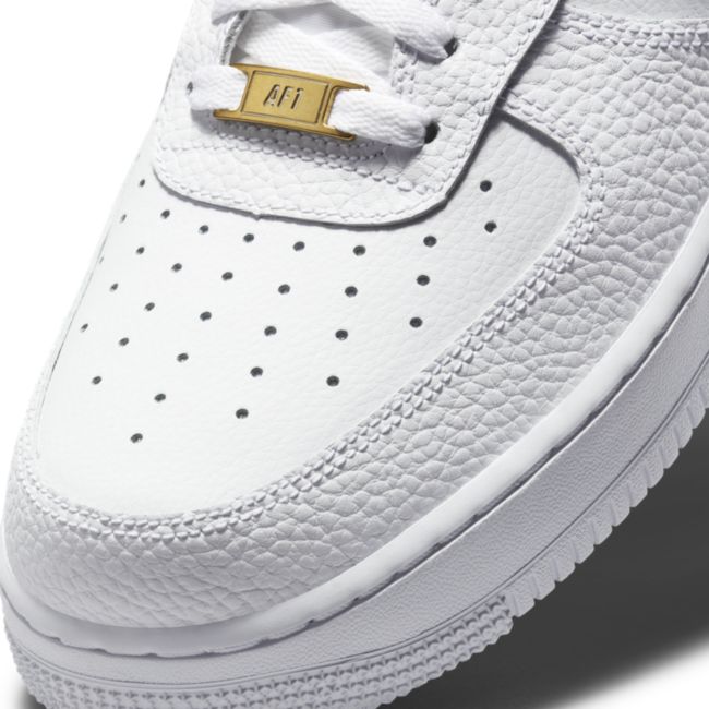 DM2845 - Footwear - Nike