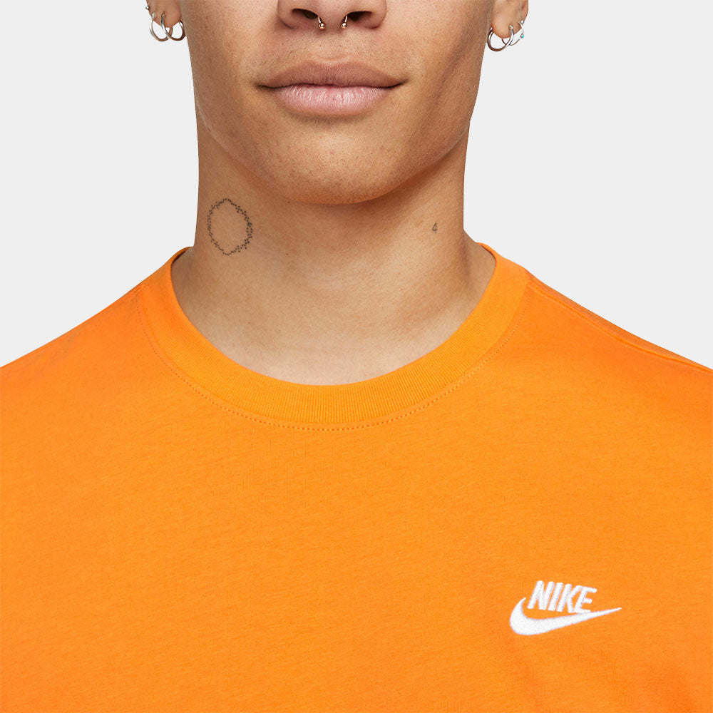 Sportswear Club T-Shirt Basic Logo - Nike