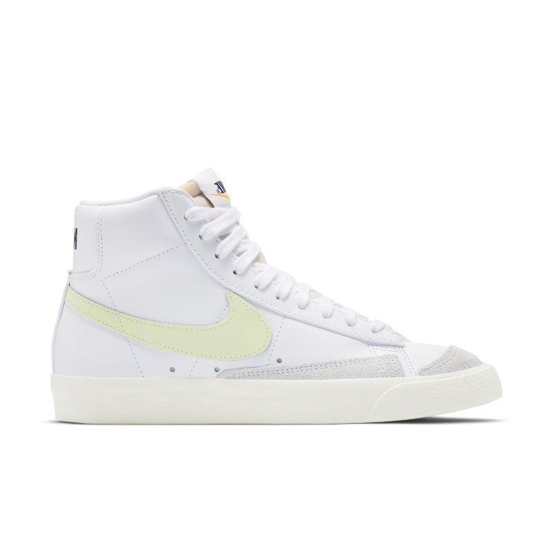 CZ1055 - Footwear - Nike