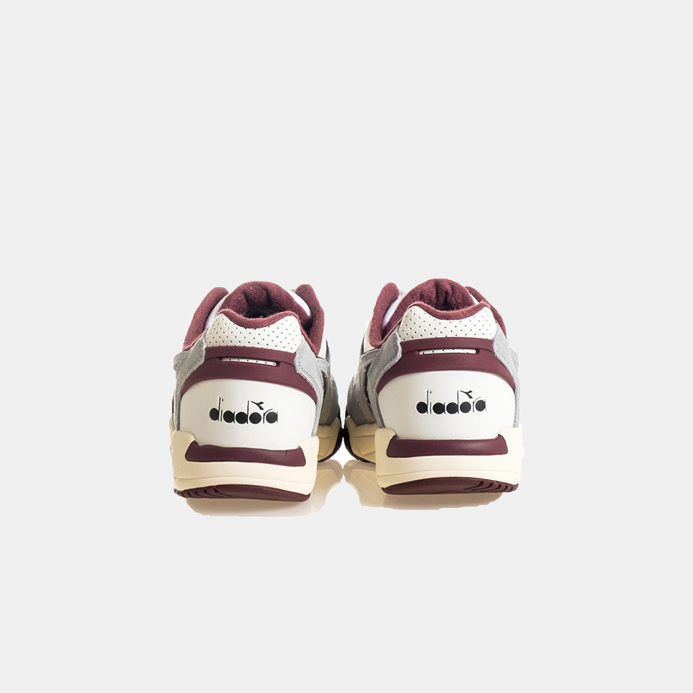 501.179583 - Shoes - DIADORA