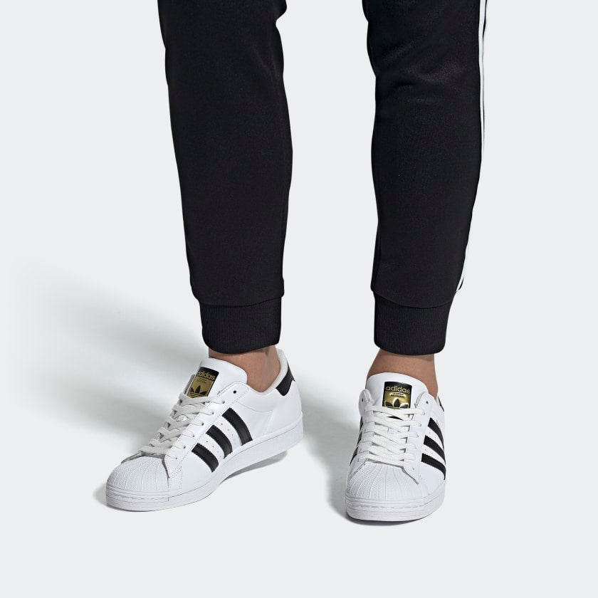 EG4958 - Shoes - Adidas