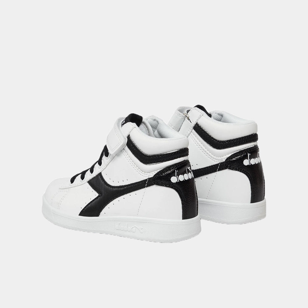 101.176726 - Shoes - DIADORA