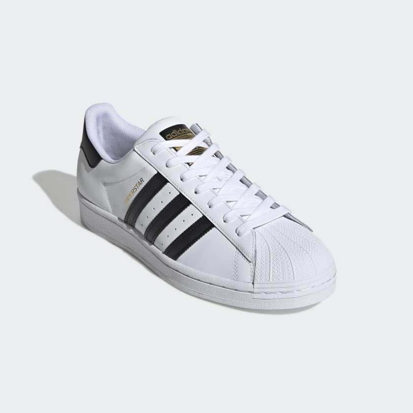 EG4958 - Shoes - Adidas