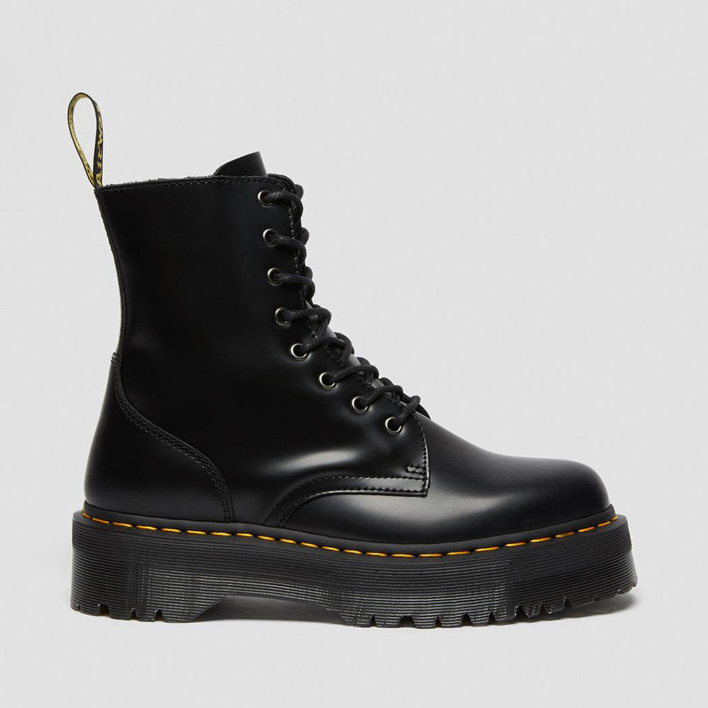 15265001 - Shoes - Dr. Martens