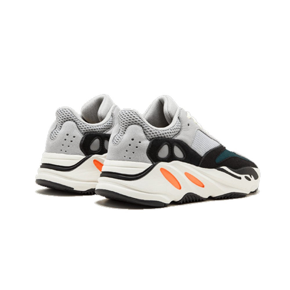 Yeezy Boost 700 V1 Wave Runner - Adidas