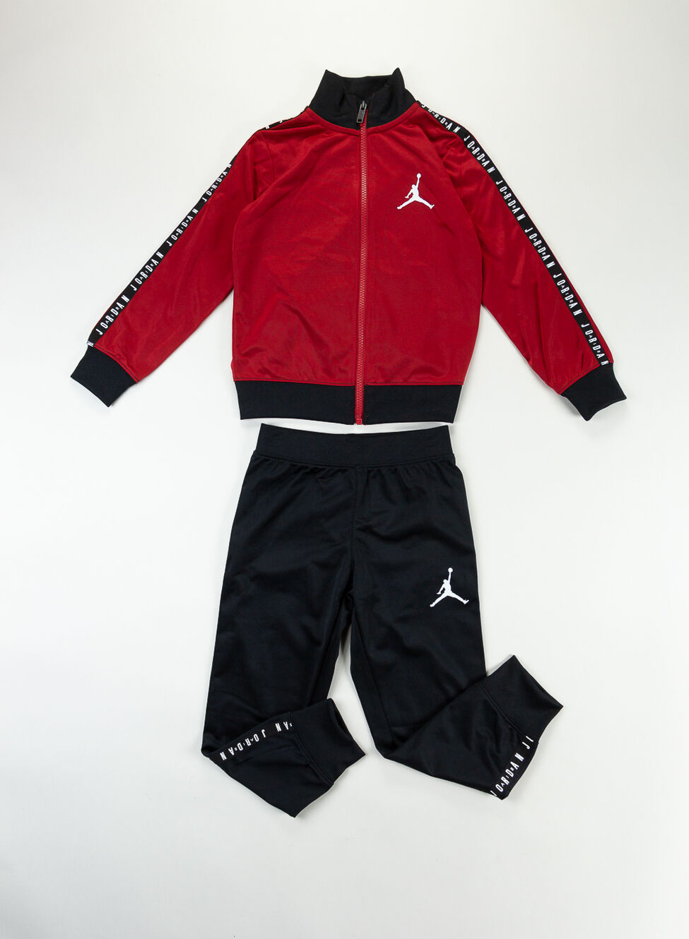 85A449 - Tracksuits - Jordan