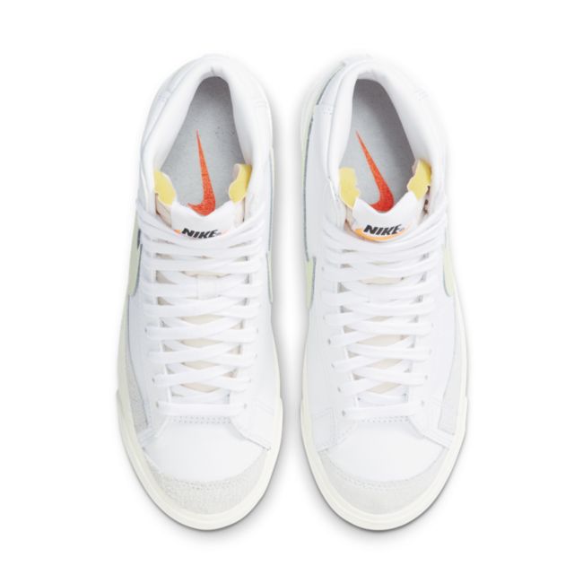 CZ1055 - Footwear - Nike