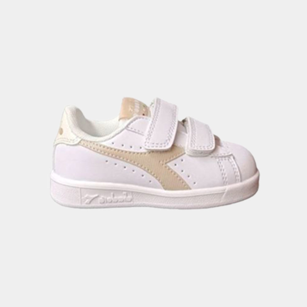 101.177016 - Shoes - DIADORA