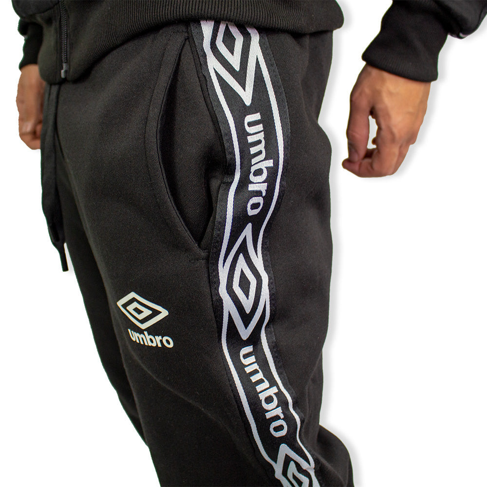 RAP00345B - Tracksuits - Umbro