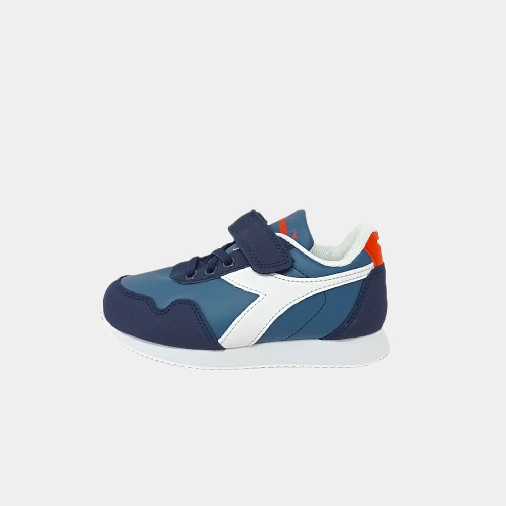 101.179734 - Shoes - DIADORA