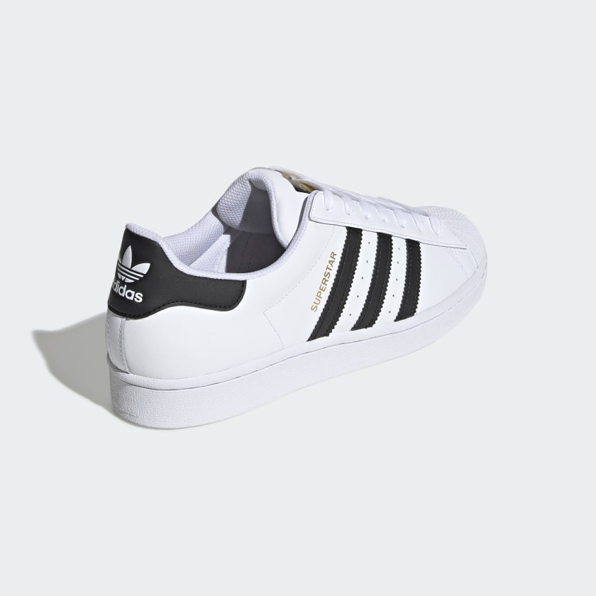 EG4958 - Shoes - Adidas