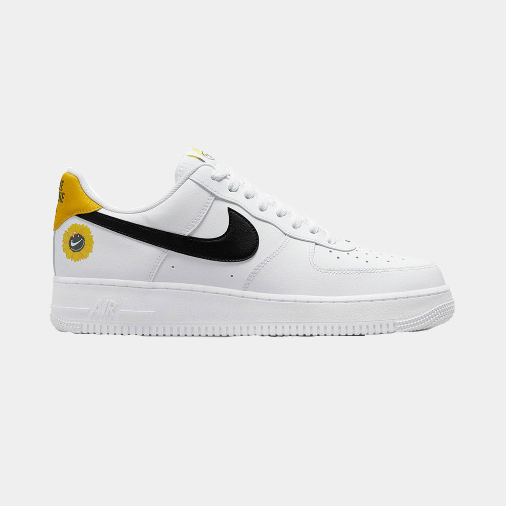 DM0118 - Shoes - Nike