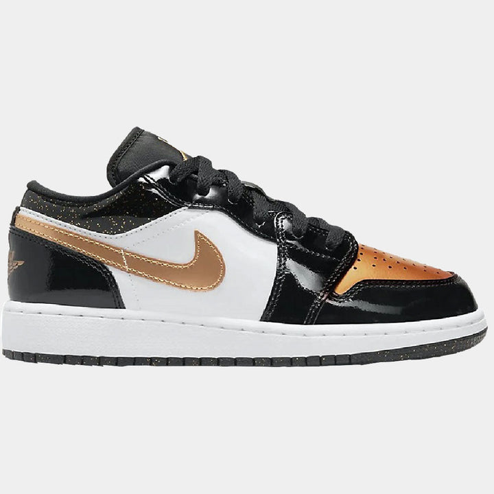 DR6970 - Shoes - Jordan