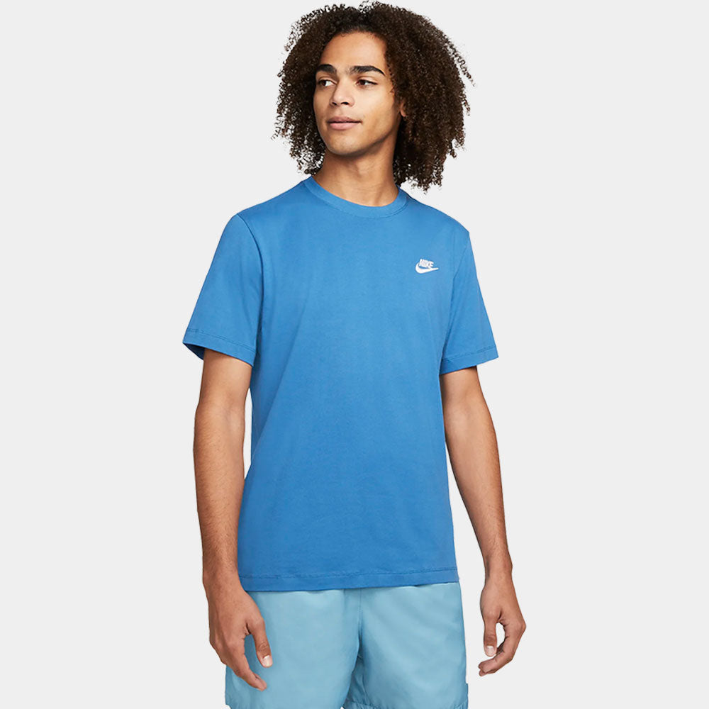 Sportswear Club T-Shirt Basic Logo - Nike