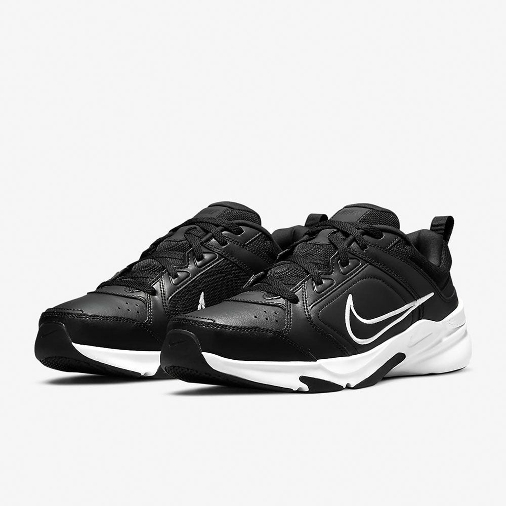 DJ1196 - Footwear - Nike