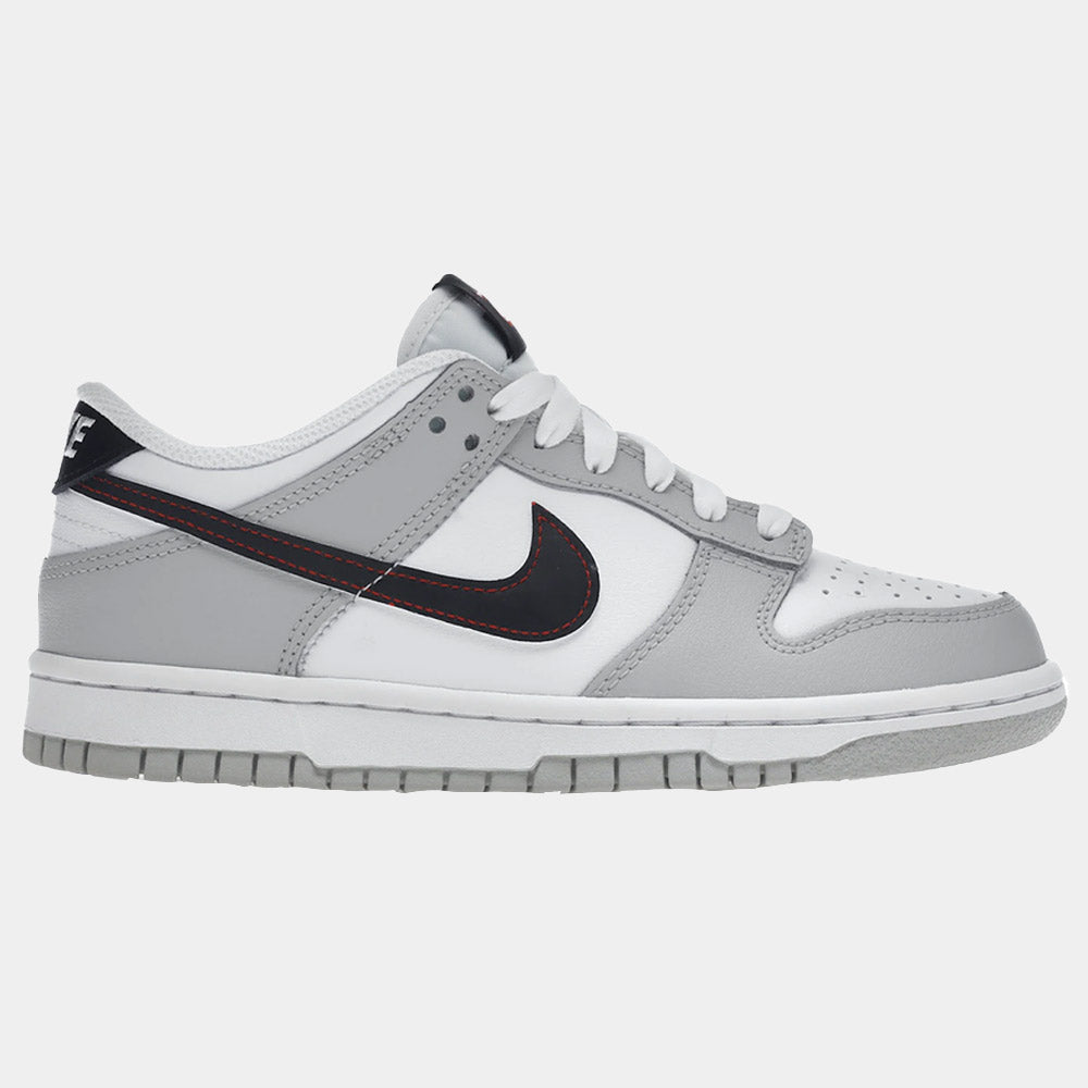 DQ0380 - Shoes - Nike